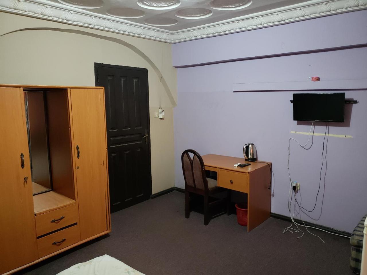 Global Summer Hotel Accra Extérieur photo