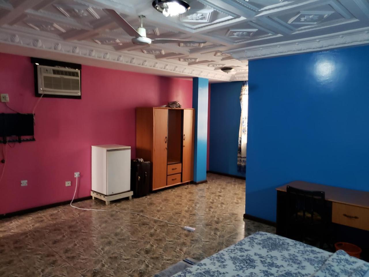Global Summer Hotel Accra Extérieur photo